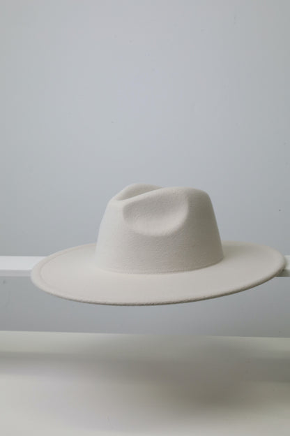 Felt Fedora - Pinch Narrow Crown - White