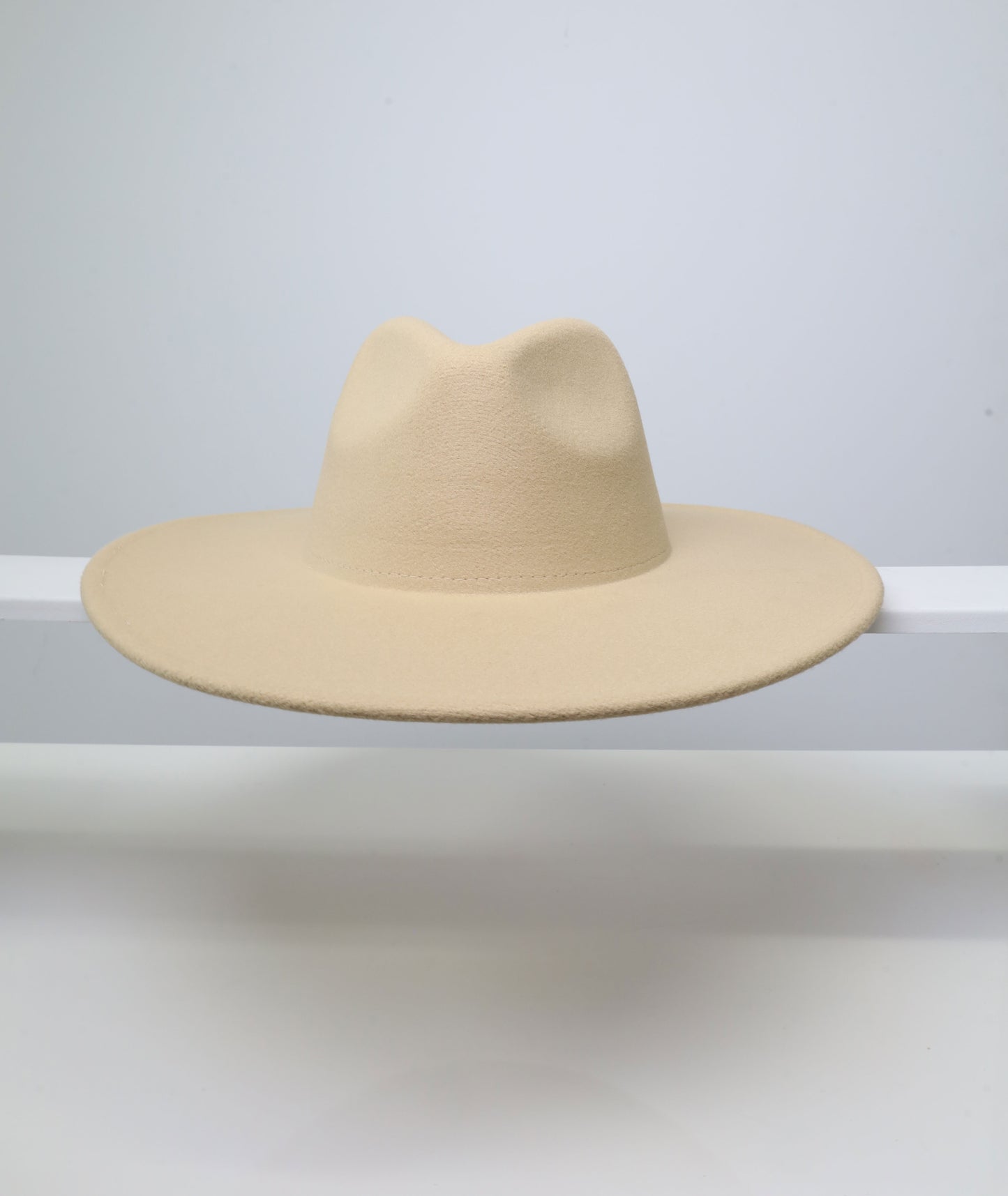 Felt Fedora - Pinch Narrow Crown - Cream