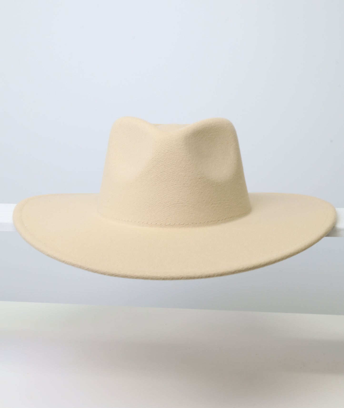 Felt Fedora - Pinch Wide Crown - Cream